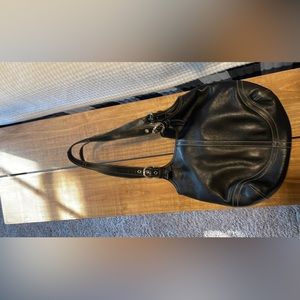 Lightly used Coach bag in excellent condition.